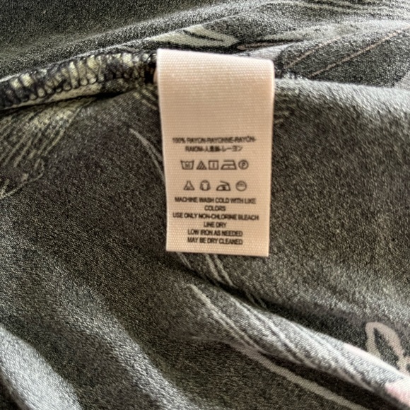 Free People Clear Skies Black Floral Cold Shoulder Mini Dress Size XS - Picture 12 of 12